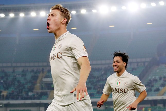 MU Cair Berkat Transfer Scott McTominay ke Napoli