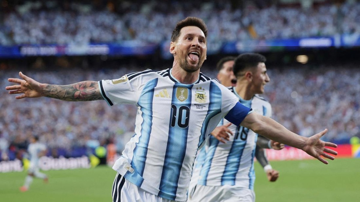 Argentina vs Aljazair: Hat-trick Messi Antar Argentina Menang 3-0